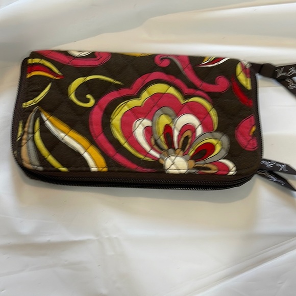 Vera Bradley Handbags - Vera Bradley fabric wallet with zippered coin purse and holds at least 9 cards